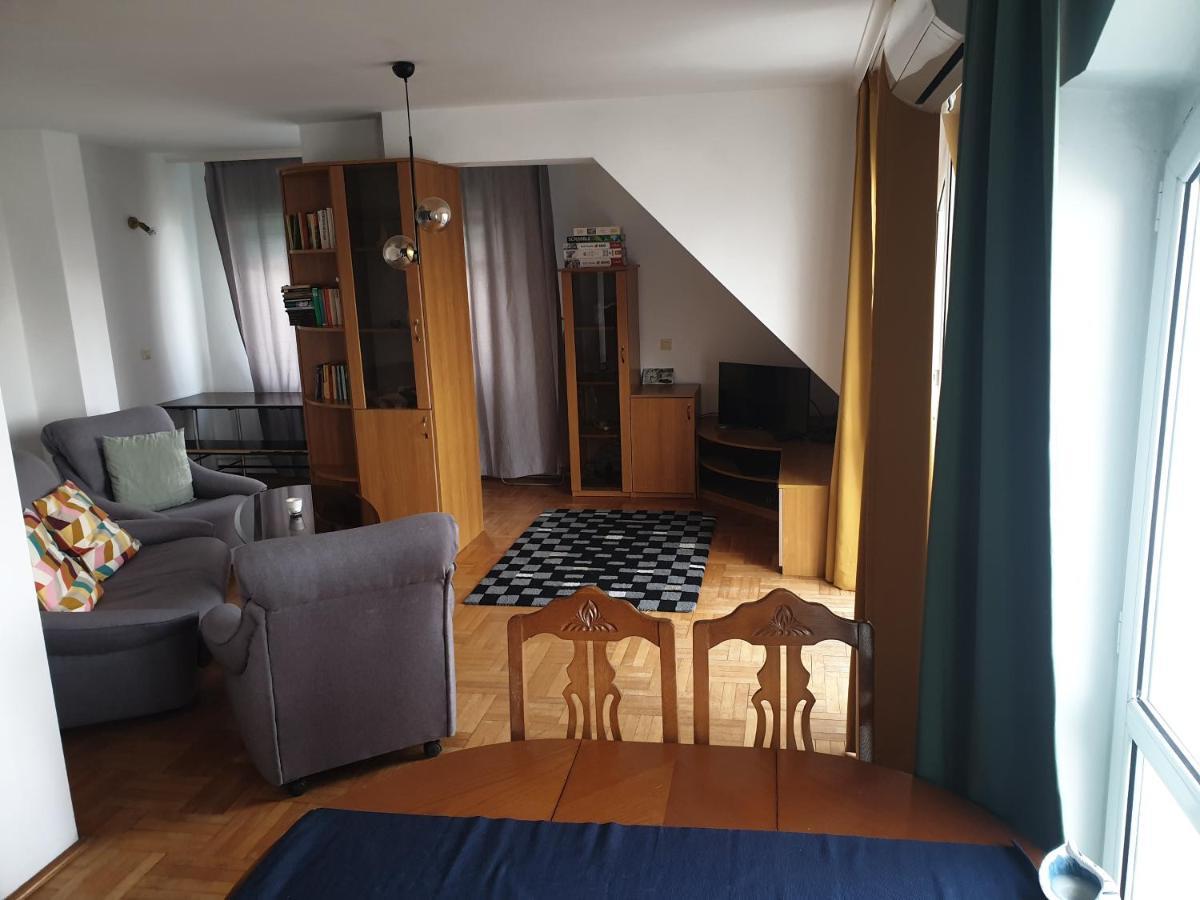 Fit Apartment Burgas Екстер'єр фото